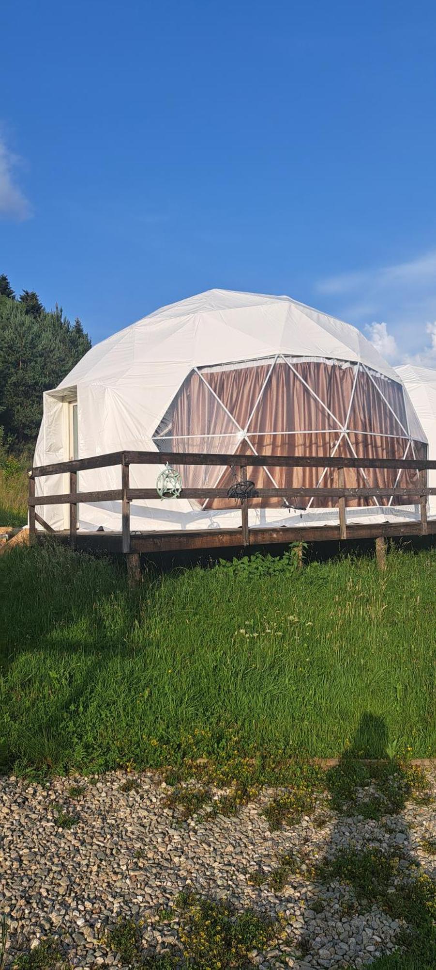 Forest Glamping Braşov Exteriör bild